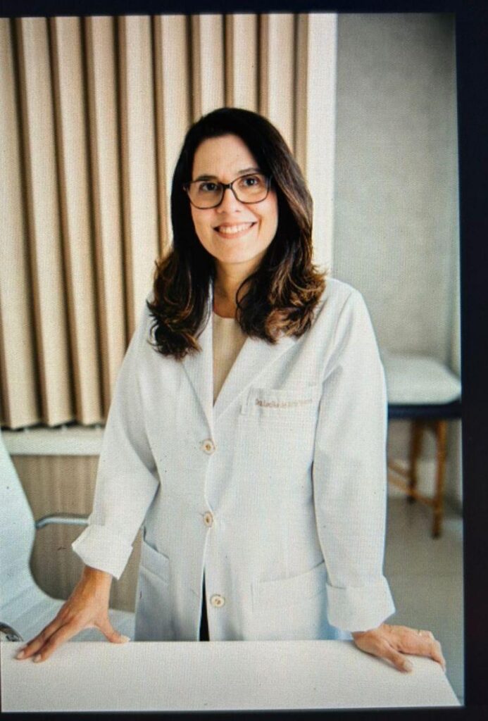 LUCÍLIA DE BRITO TAVARES